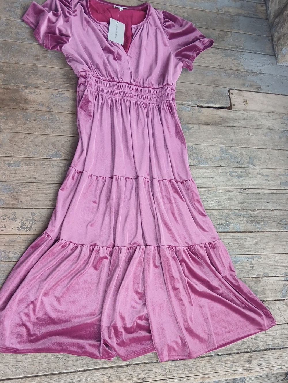NWT See Amd Be Seen Mauve Velvet Tiered Maxi Dress Size Large - Picture 1 of 5